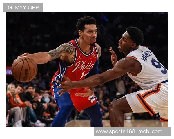 西蒙斯高效得分助力球队胜利豪泽状态低迷表现不佳